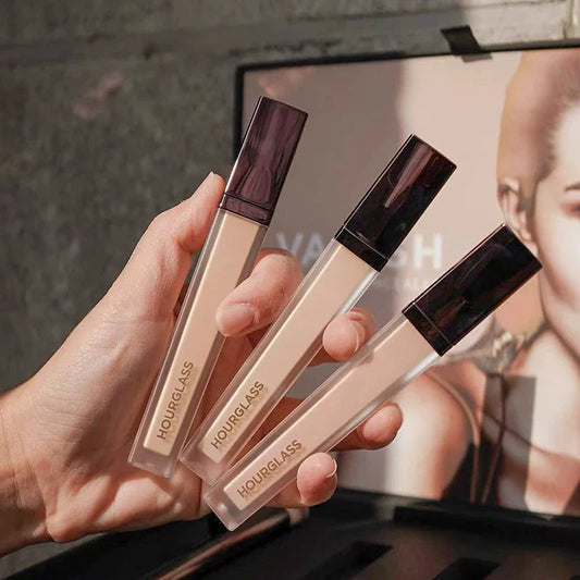 Hydrating Glossy Lip Balm