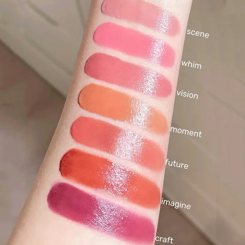 Hydrating Glossy Lip Balm